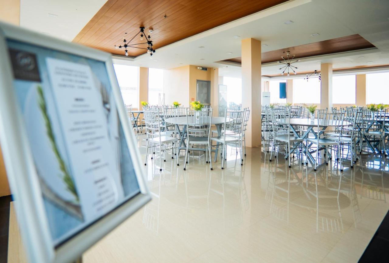 Reddoorz Plus @ Hotel Platinum Occidental Mindoro San Jose  Exterior foto